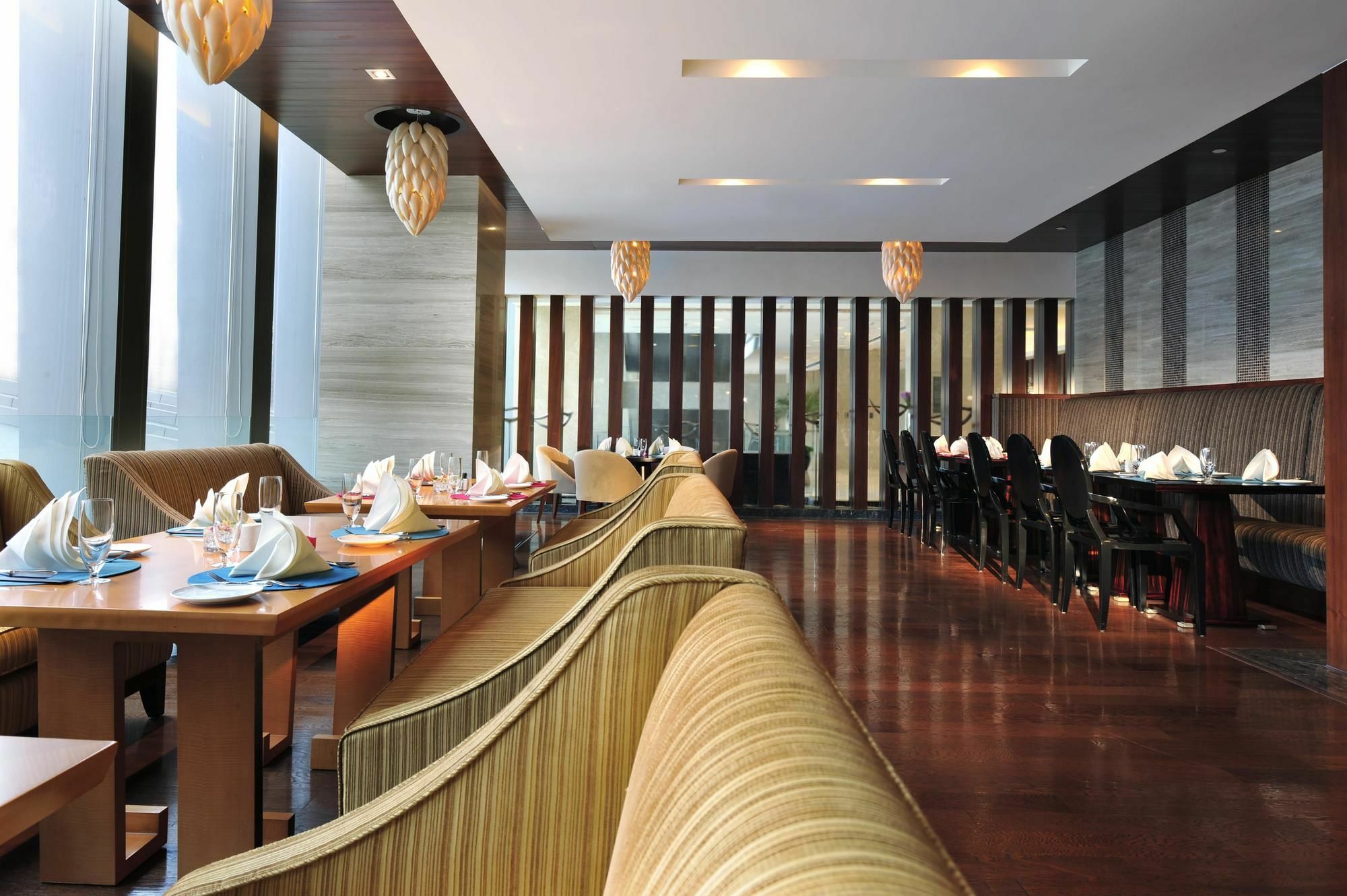 Sofitel Ningbo Hotel Exterior foto
