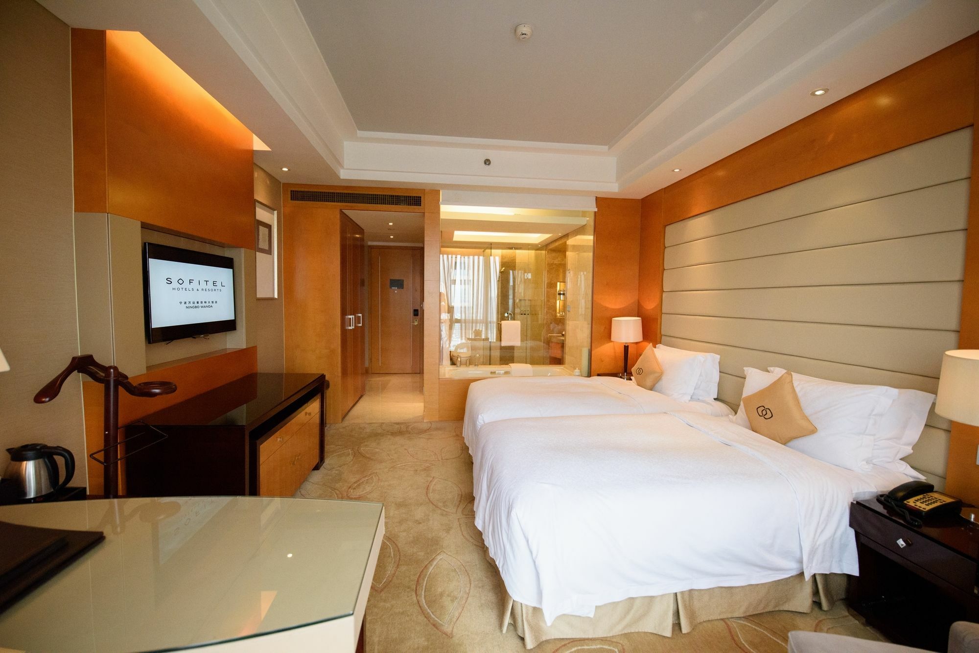 Sofitel Ningbo Hotel Exterior foto